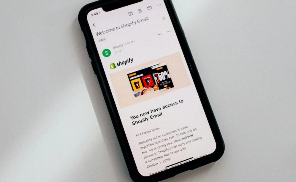 如何为您的 Shopify 商店创建一个强大的聊天机器人